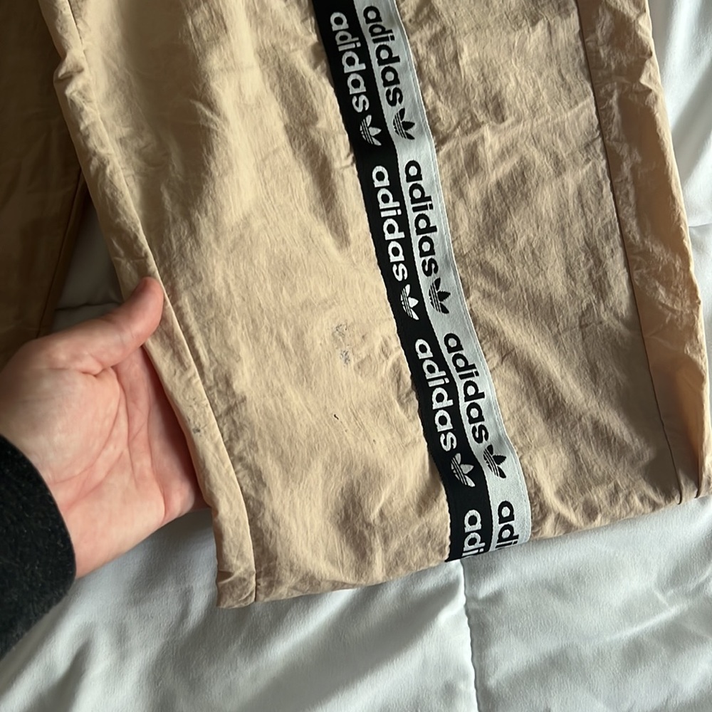 Adidas Windbreaker Pants - Picture 3 of 4